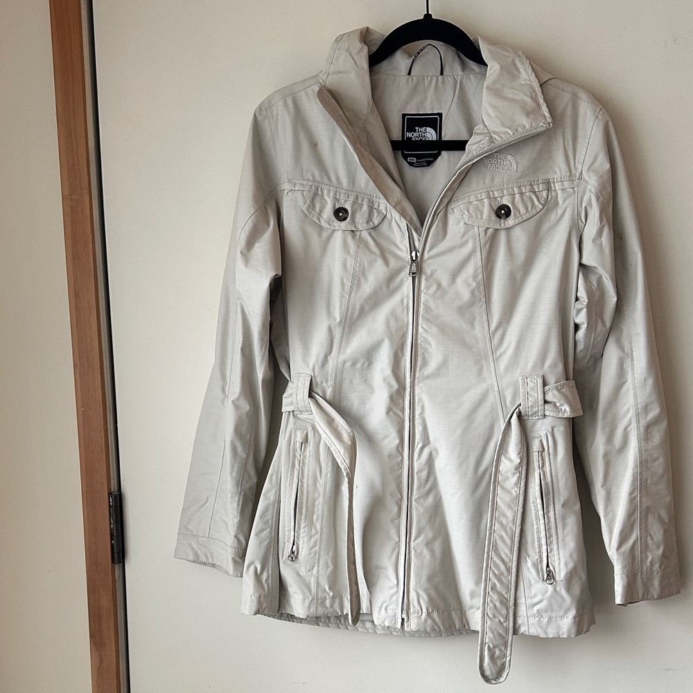 The North Face Women's Off-White Utility Rain Jacket w/ Removable Hood